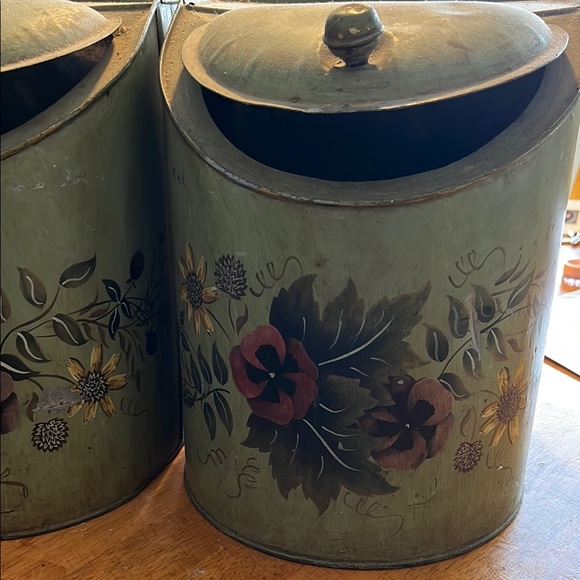 Set of 2 Antique Tin Canister - Baking Soda Tin